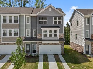6910 Woodland Stream Pl, Raleigh, NC 27616