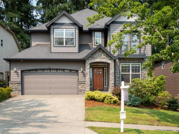 15385 SW Sapphire Dr, Beaverton, OR 97007