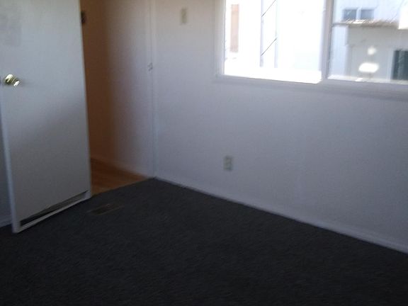 4th image of 1481 Palm St Unit 111