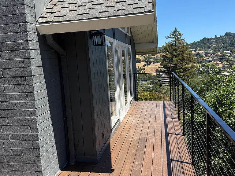 35 Longwood Dr — Photo 18