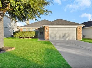 6146 Plantation Forest Dr, Katy, TX 77449