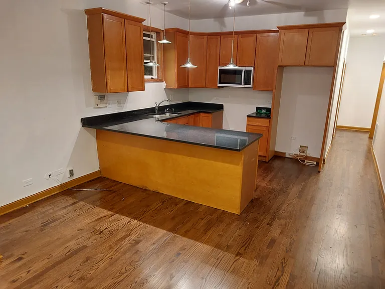 2714 W Wilcox St #2 — Photo 4