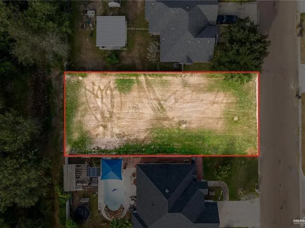 2902 E Pauline Ln, Edinburg, TX 78542