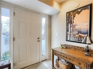 15 Ludlow Rd #B, Westport, CT 06880