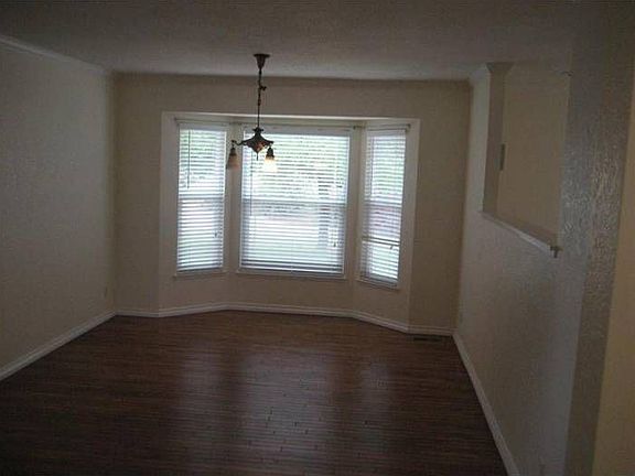 3rd image of 8240 Chester Dr