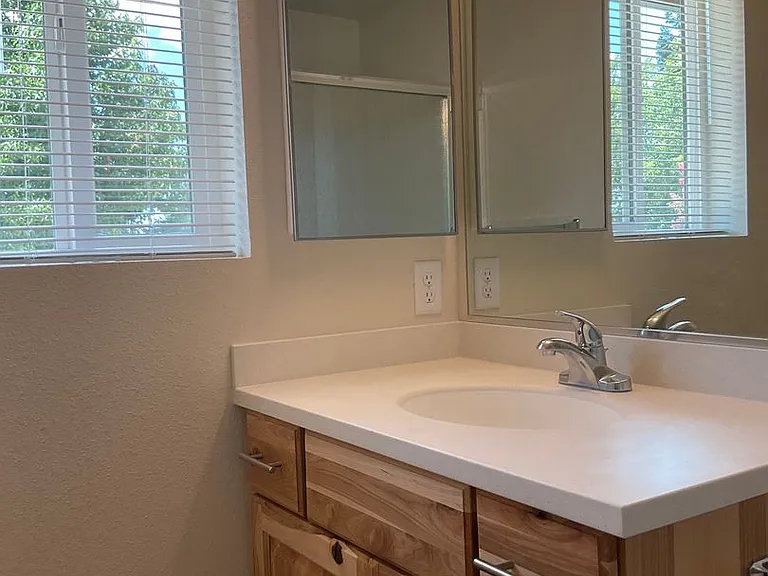 5930 Camino Ln — Photo 12