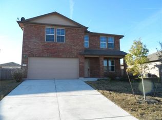 211 Adriana Ln, Hutto, TX 78634