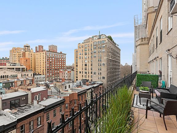 2nd image of 15 W 81st St #10/11G