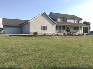 2400 Carriage Lane, Marion, IL 62959