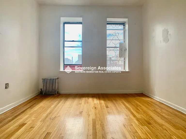 201 W 105th St #35 — Photo 6