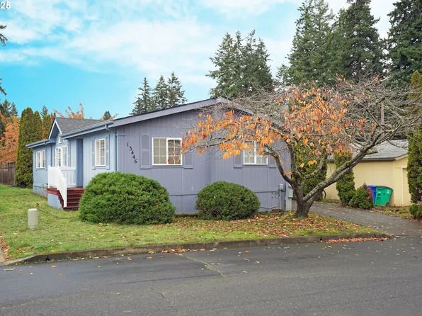 13446 SE Schiller St, Portland, OR 97236