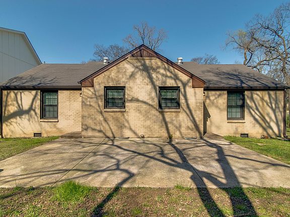 5th image of 1031 Galbraith Dr