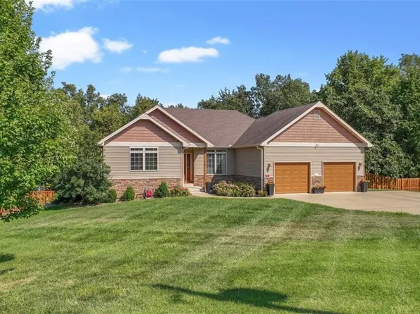 18155 S 1400th Rd, Nevada, MO 64772