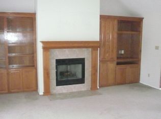 4006 SE Camelot Dr, Lawton, OK 73501