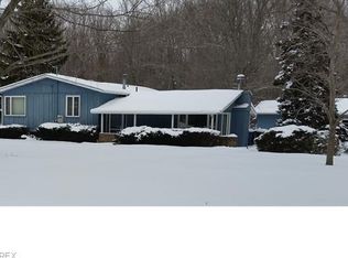 24270 Forestview Dr, Columbia Station, OH 44028