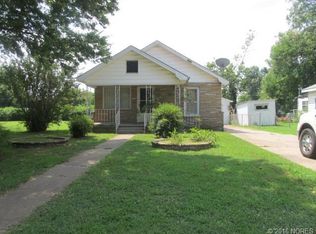 1419 W Division St, Henryetta, OK 74437