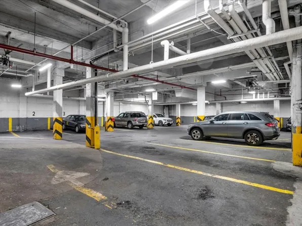 425 East 26th Street 6J image 15 of 16