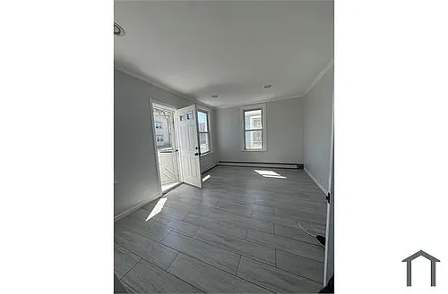 147 Beach 27th St #2 Photo 1