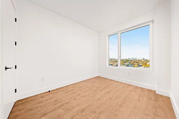 Bedroom, photo 2