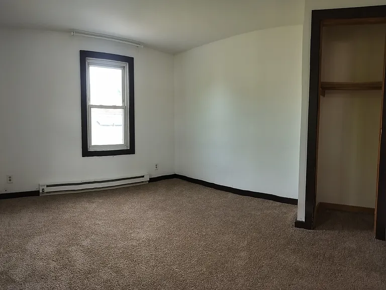 64 Chestnut Ave — Photo 7