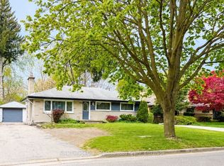 442 Scenic Dr, London, ON N5Z 3A8
