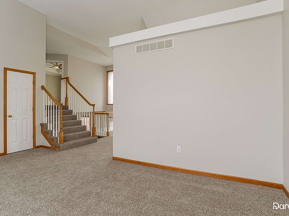 5th image of 6425 Chouteau St