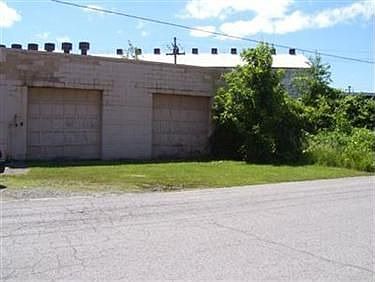 2nd image of 701 W Federal St
