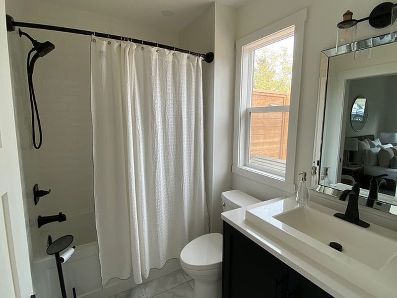 Calgary Townhouse for rent - 3 Bedrooms — photo 21