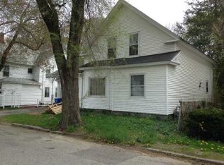 8 Cushing St, Cumberland, RI 02864