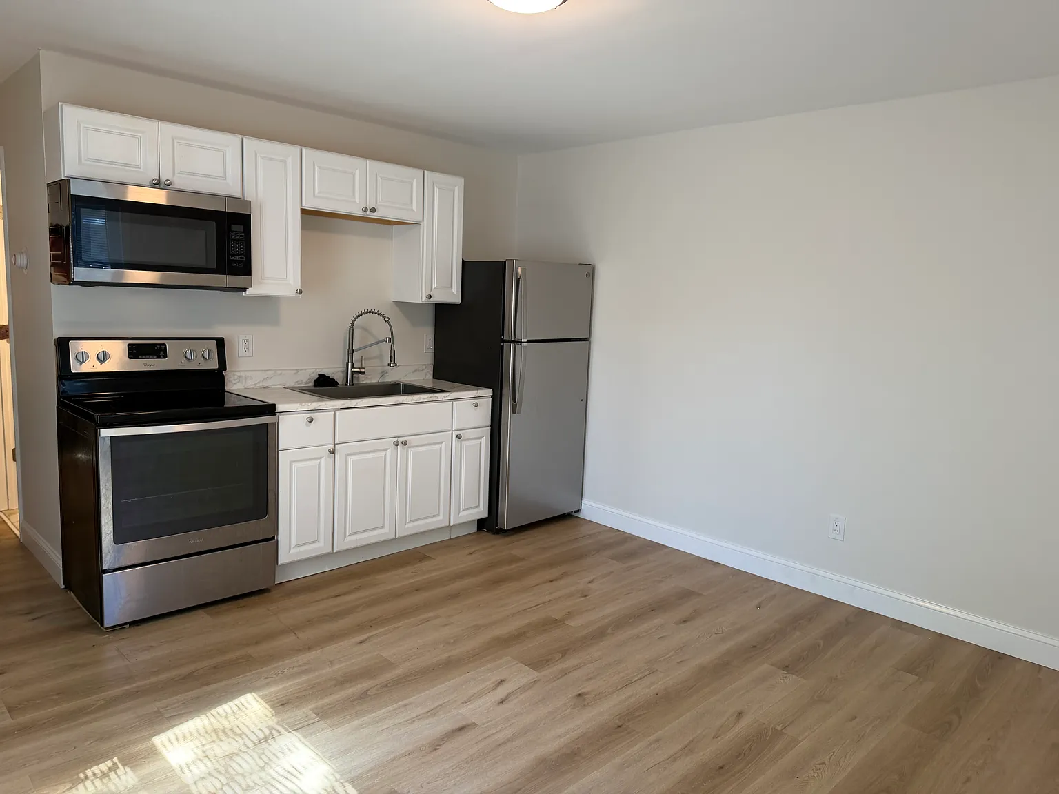 Everdell Ave, West Islip — Photo 1