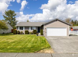 2029 E Broadway St, Mount Vernon, WA 98274