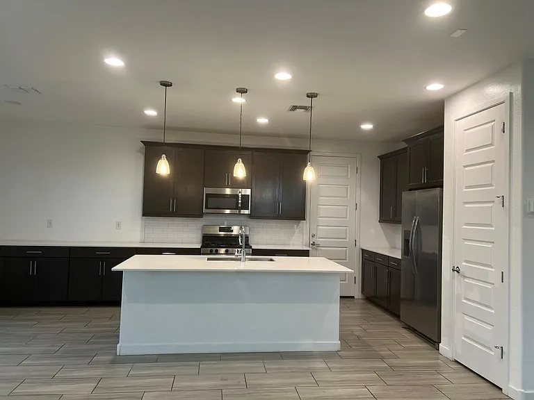 9922 E Tahoe Ave — Photo 5