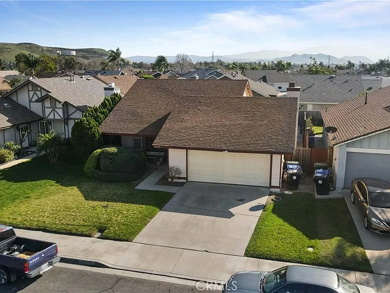 10492 Latour Ln — Photo 1