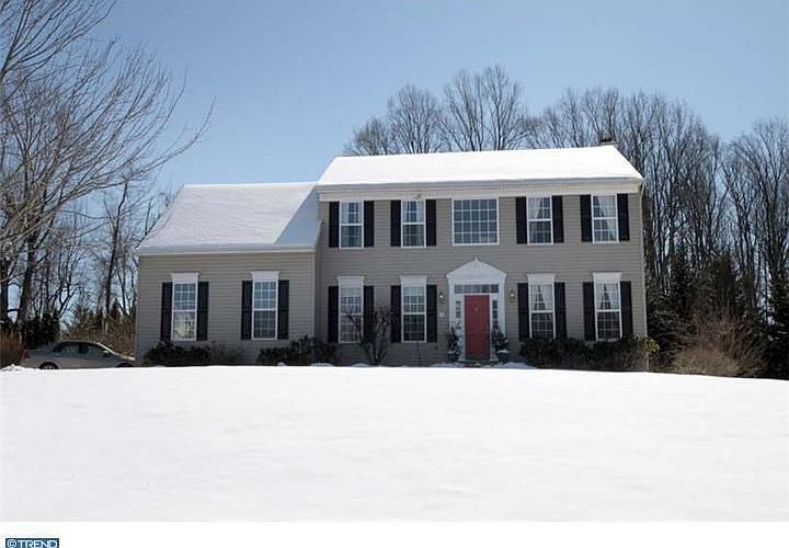 1st image of 6 Woodsview Dr