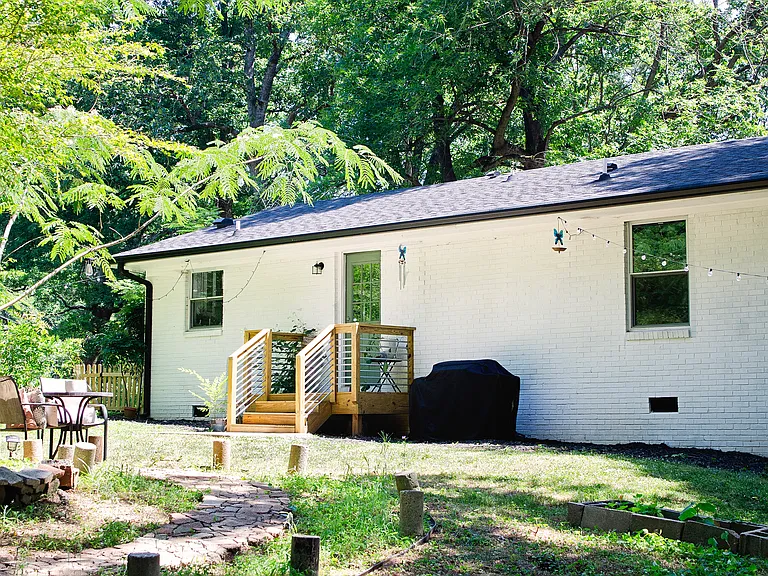 2405 Stephens Rd — Photo 15