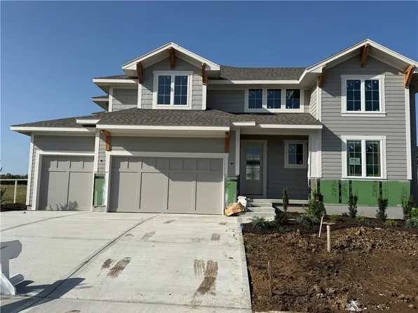 12514 W 184th Ter, Bucyrus, KS 66013