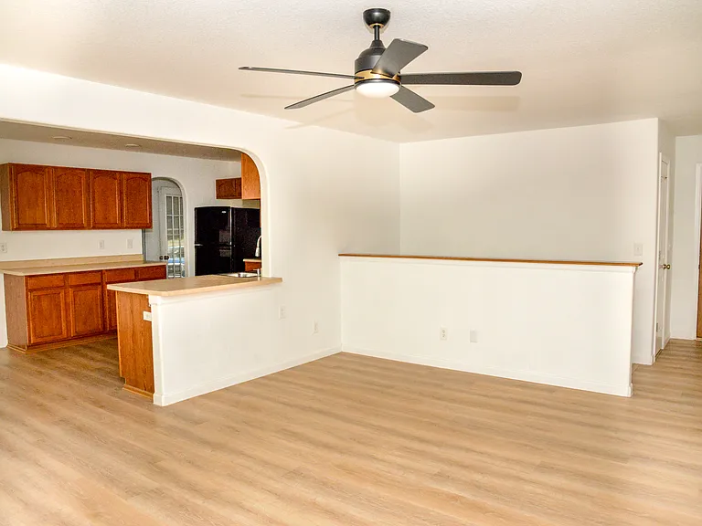 955 S Tierra Buena Dr — Photo 12