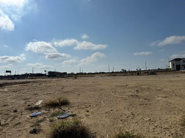 5907 Tavo Dr, Laredo, TX 78043