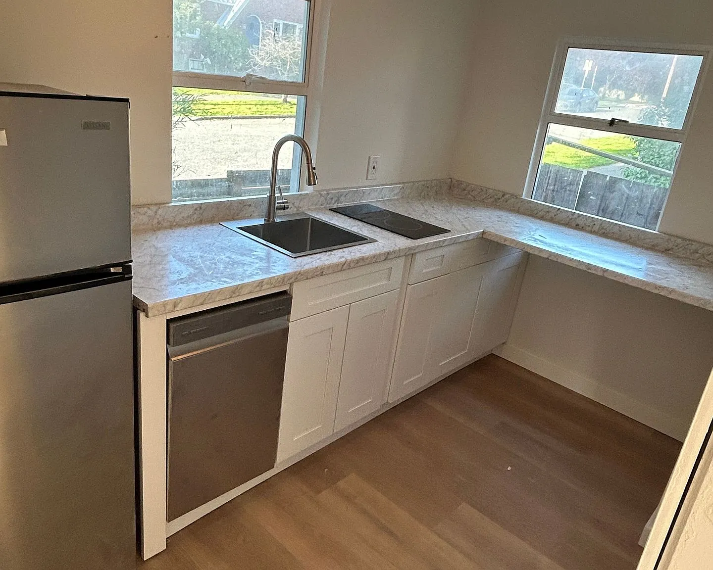 Renovated 1 Bed, 1 Bath apartment in West Seattle Triplex, $1,895/month — Photo 4