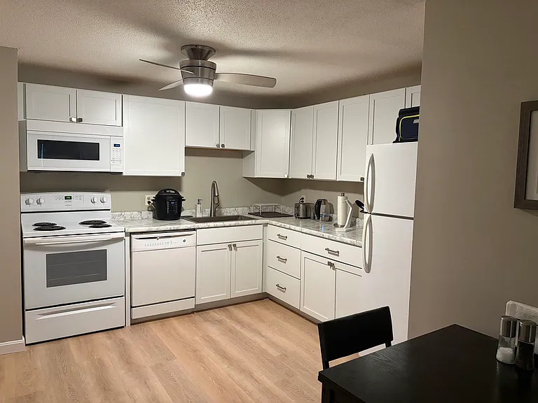 1610 White Cedar Blvd — Photo 8