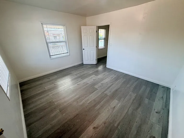402 Orange Ave #0 — Photo 9