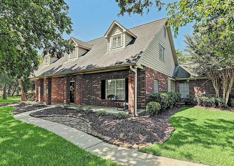 1st image of 1005 Thomas Dr