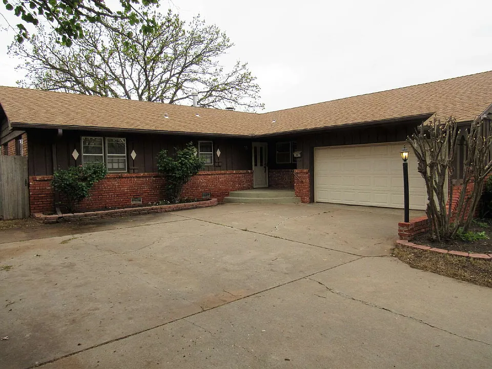 9909 Sunnymeade Pl