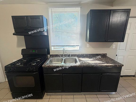 4th image of 5546 Walter Ave
