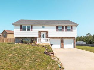 19239 Lonager Ln, Waynesville, MO 65583