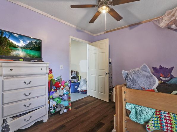 511 Keri Ln, Clarkrange, TN 38553