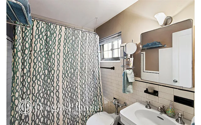 Sold by Douglas Elliman | media 9