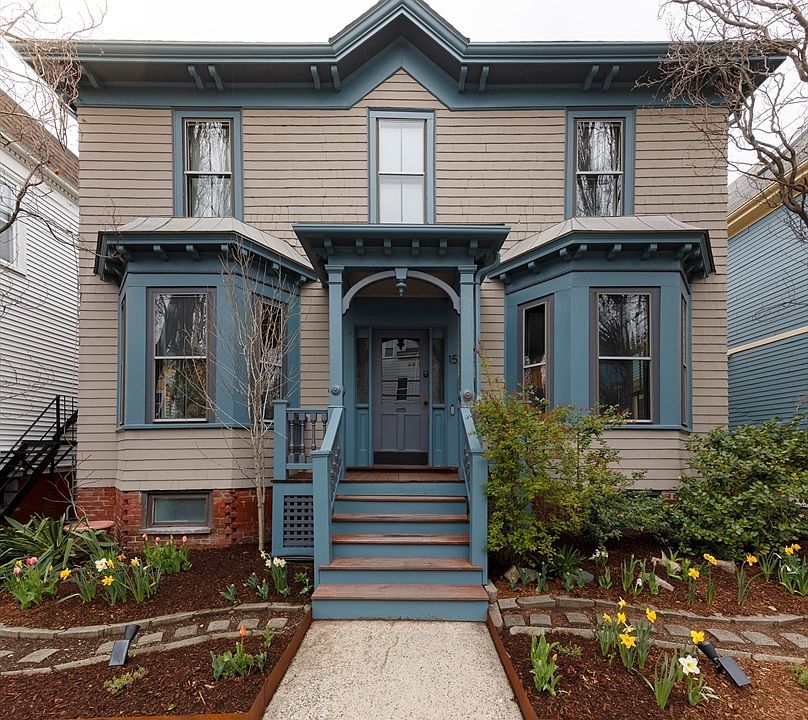 1st image of 15 Park Ave