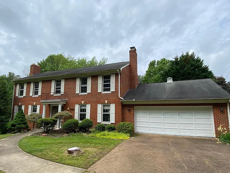 330 River Bend Rd — Photo 26