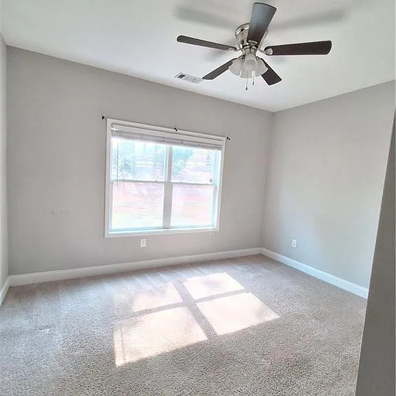 110 Spetchley Way — Photo 7